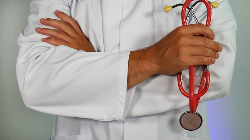 Chirurgien plasticien partenaire spécialisé en chirurgie du visage